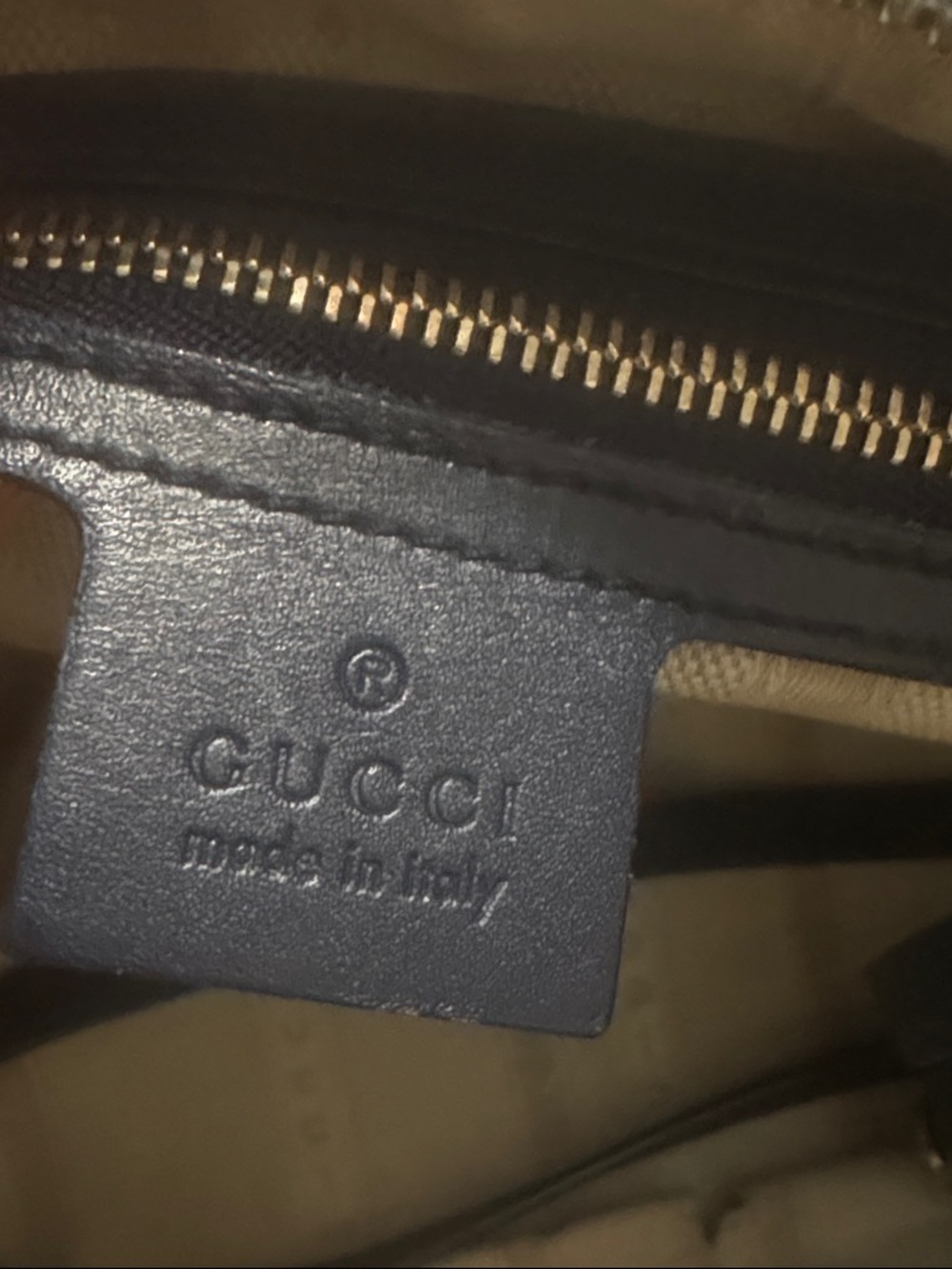 Authentic Gucci Bright Diamanté leather Boston bag in Navy Blue - Picture 10 of 14